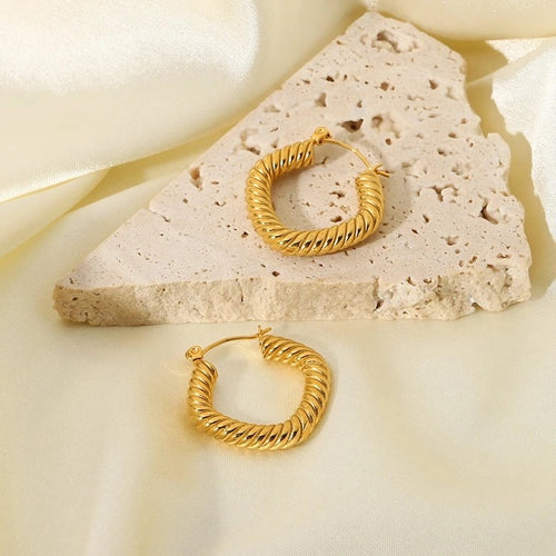 CABLE TWISTED CC HOOP EARRINGS