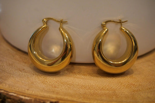 THICK MEDIUM HOOPS EARRING